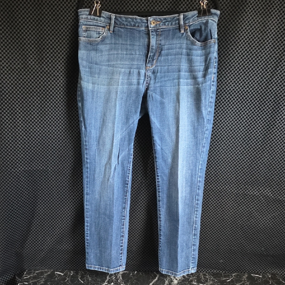 Liz Claiborne Classic Denim Straight Leg Jeans